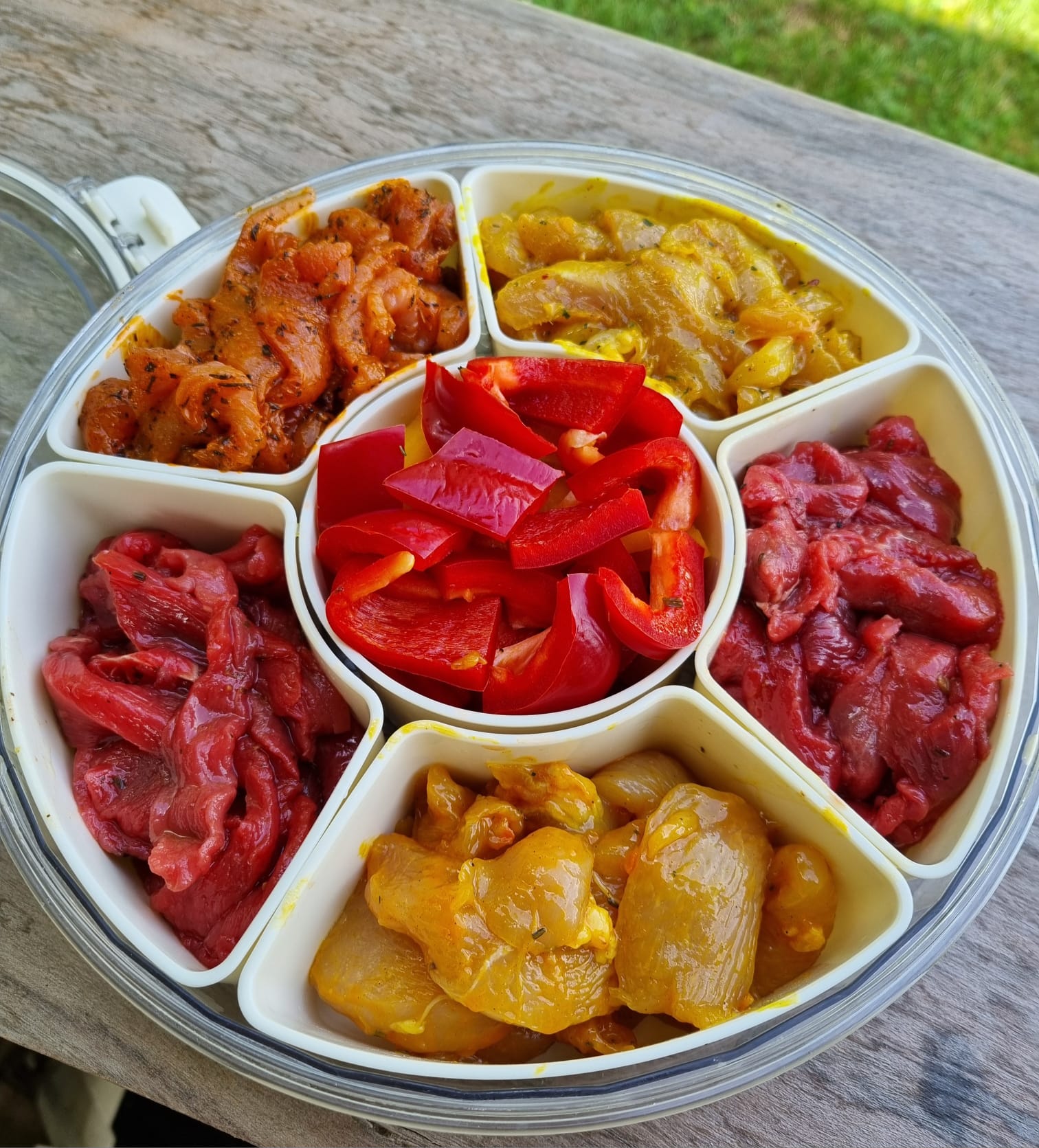 viandes marinées pour le barbecue